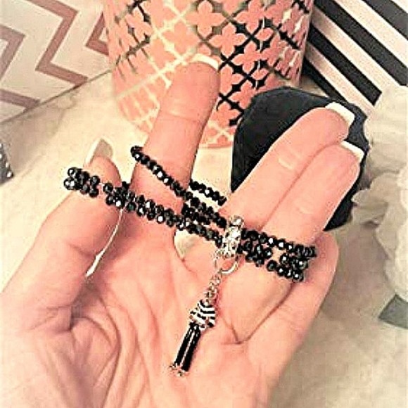 French Lady Stretch Bracelet Beaded BLACK Luxury Charm Paris style Multi-strand - Picture 2 of 6